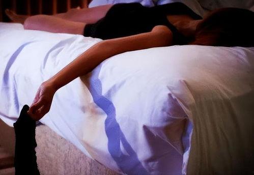 国产真实喝醉下药在线,真实醉酒下药事件背后的惊悚真相