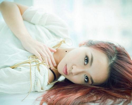 国产伪娘视频在线播放,在线视频播放引领潮流新趋势